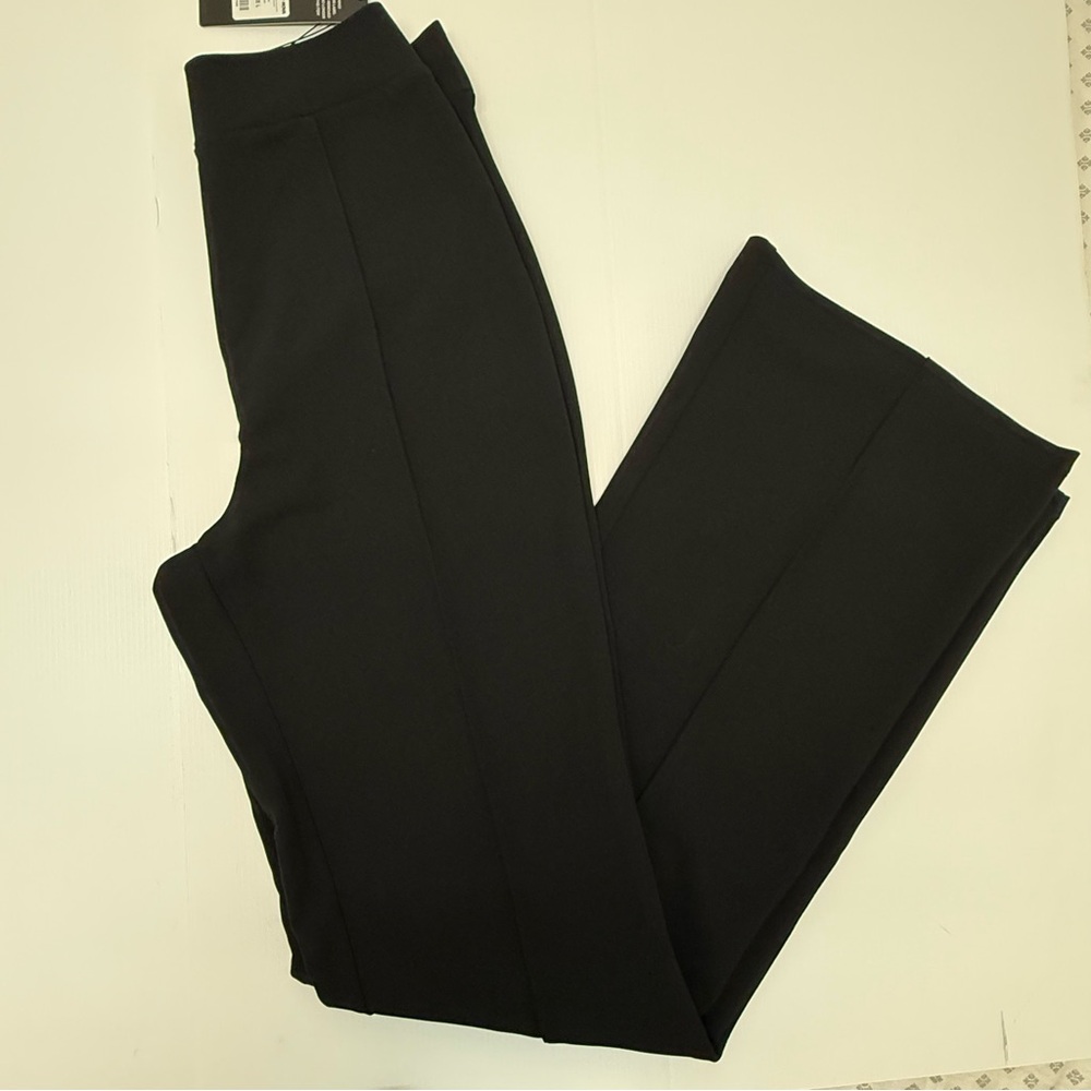 P83- Fashion Nova Black Trousers
